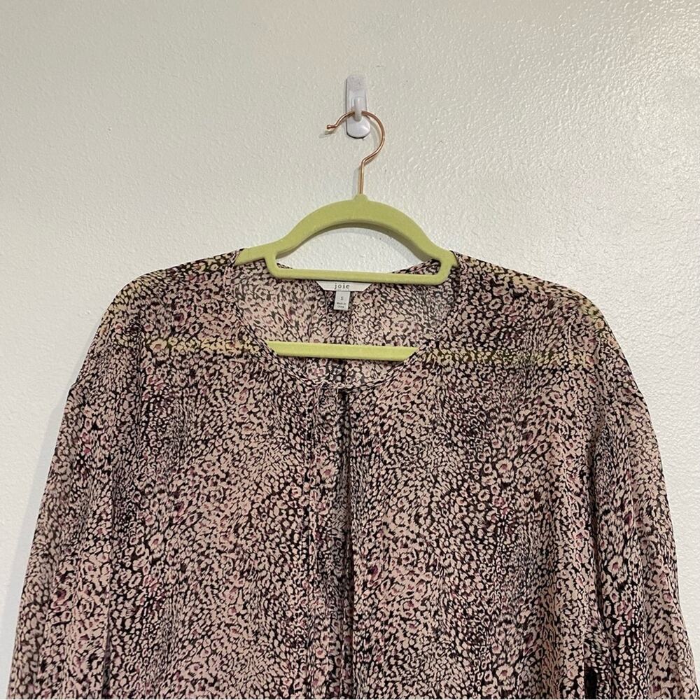 Joie Pink Sheer Leopard Print Silk Long Sleeve Blouse Sz S - Picture 3 of 10